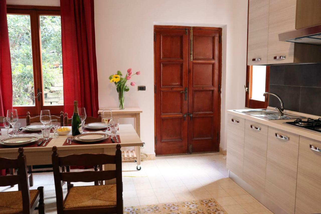Villa Marylise Sorrento Bagian luar foto